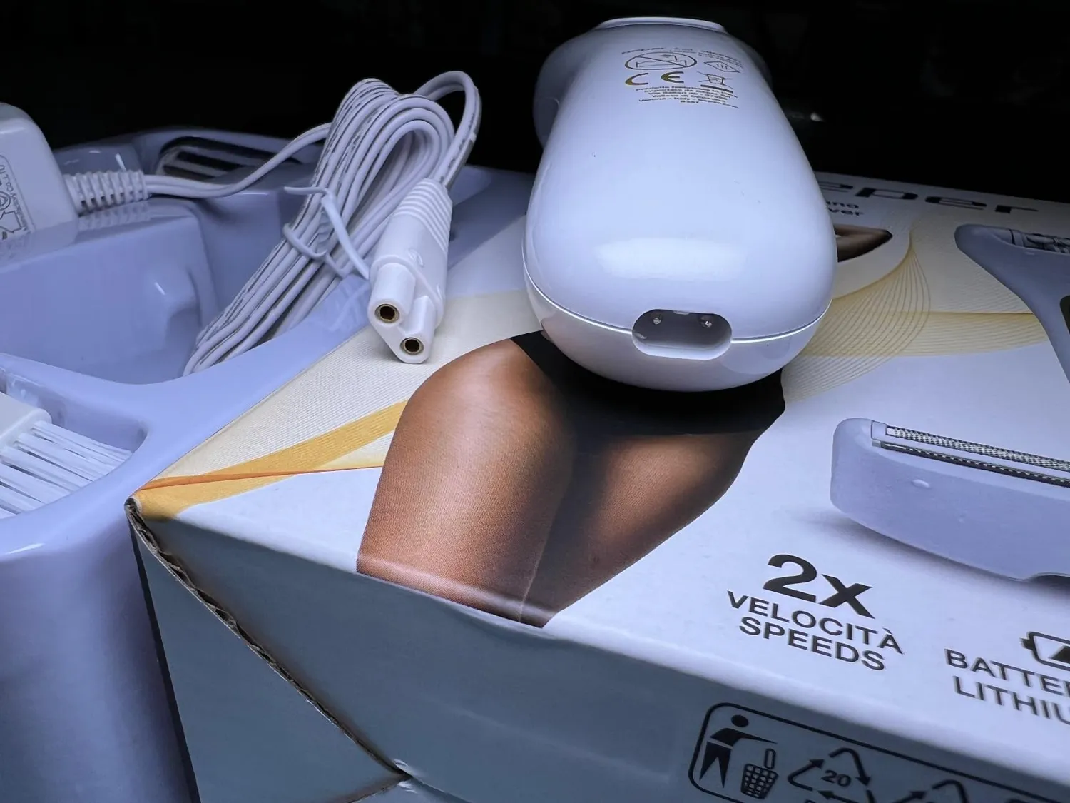 Beper 3BEPI001 Épilateur 2 en 1 Rechargeable Rasoir Lumière