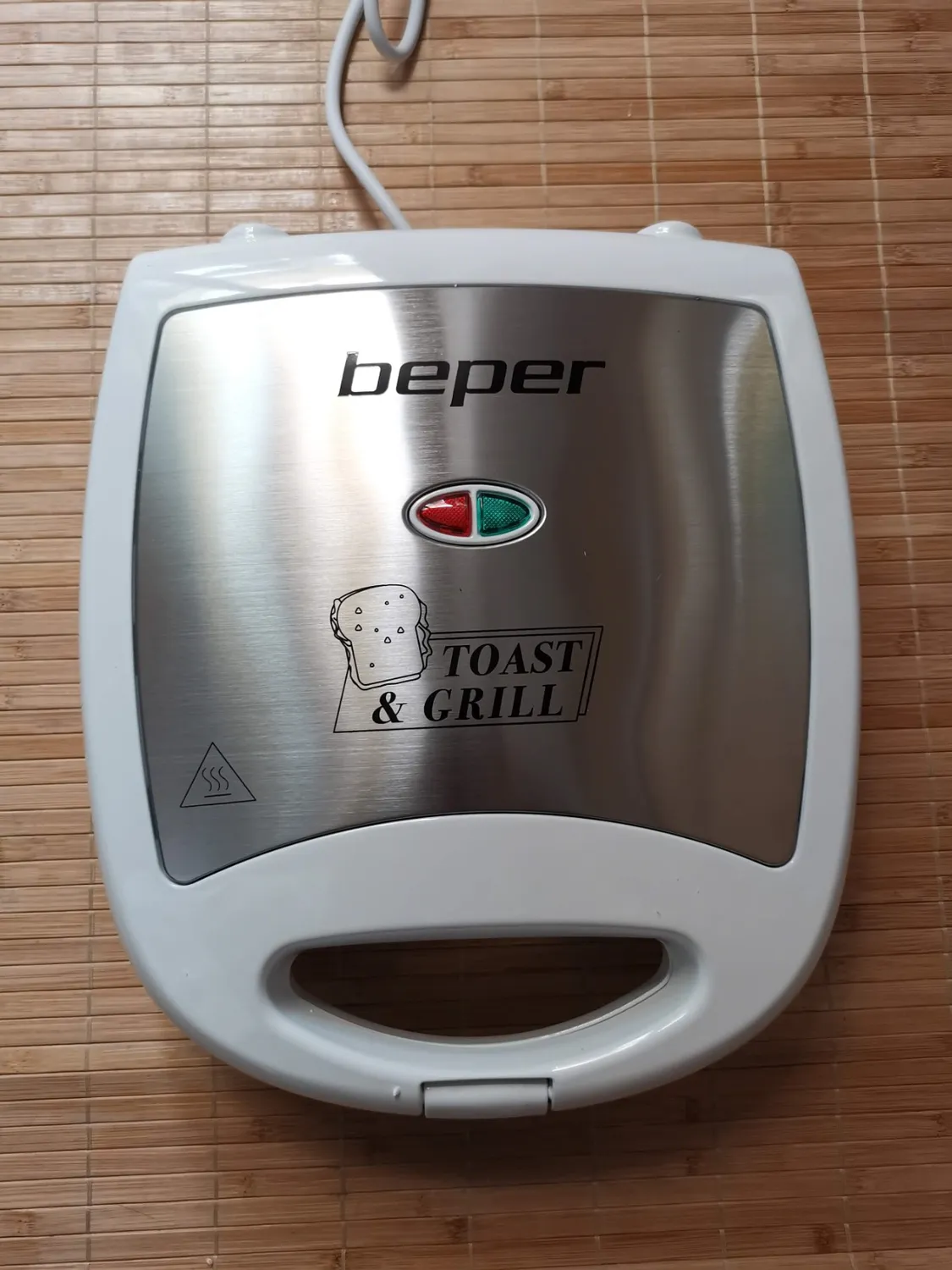 Beper 90.620 Toasteur Grill Sandwichs 1300W Blanc 4 Tranches