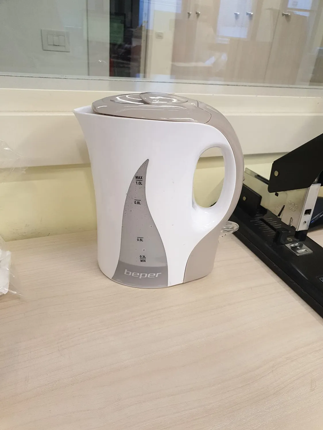 Beper P101BOL100 bouilloire électrique blanche 1,7 L