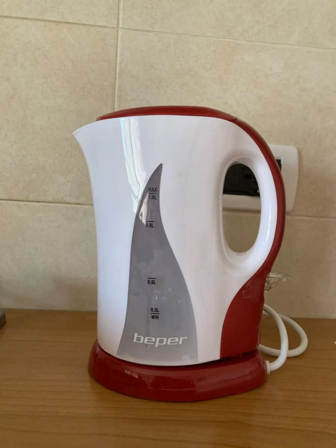 Beper P101BOL100 bouilloire électrique blanche 1,7 L