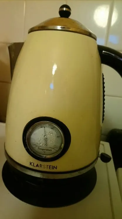 Klarstein Aquavita Chalet bouilloire 1,7 L crème 2200W