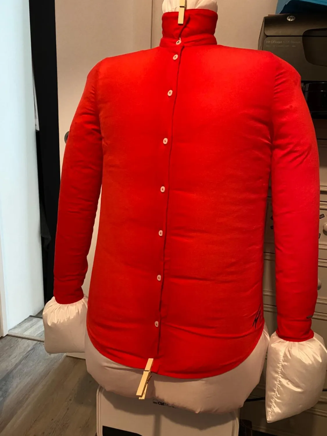 Clatronic mannequin repassage chemises 1200W pantalon