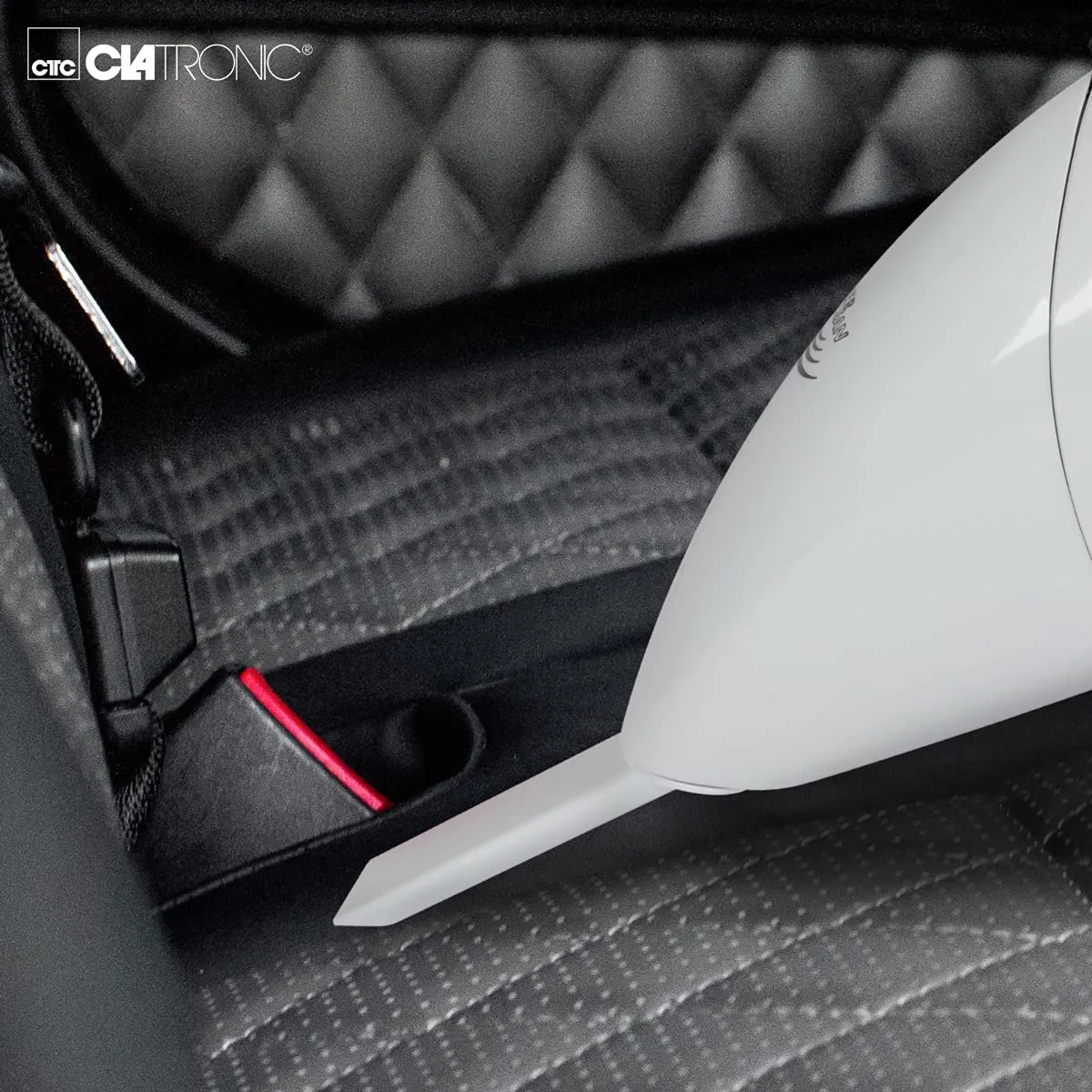 Clatronic AKS 827 aspirateur à main blanc rechargeable 15W