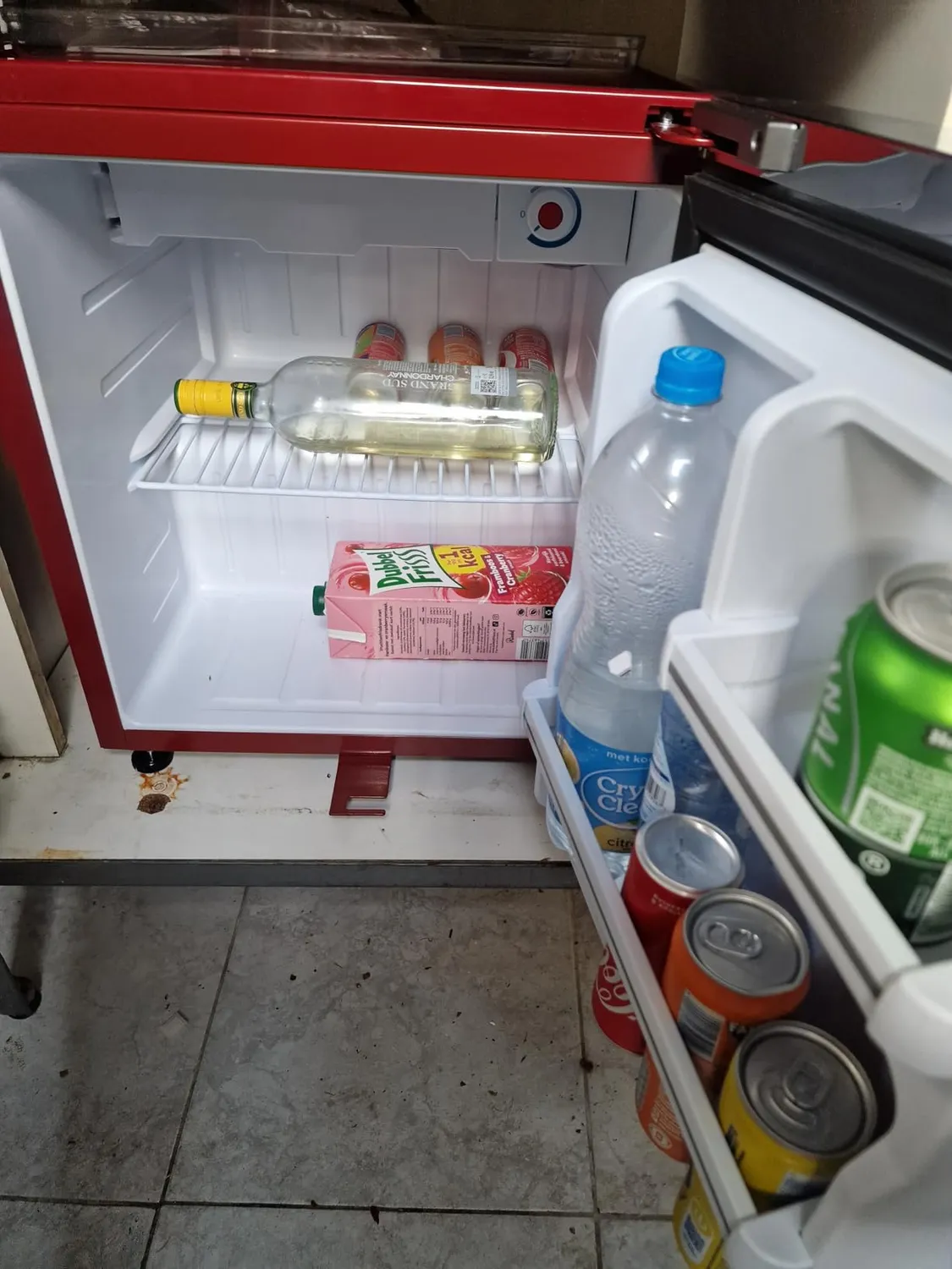 Klarstein Yummy réfrigérateur 45 L argenté 42 dB