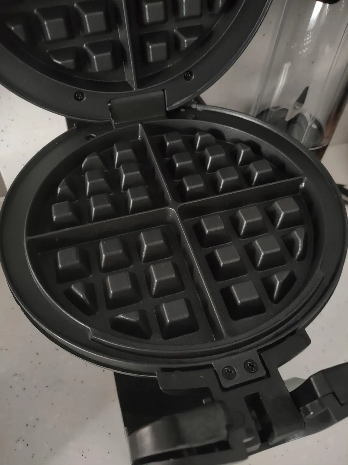 Bella gaufrier belge rotatif noir 9 niveaux brunissement