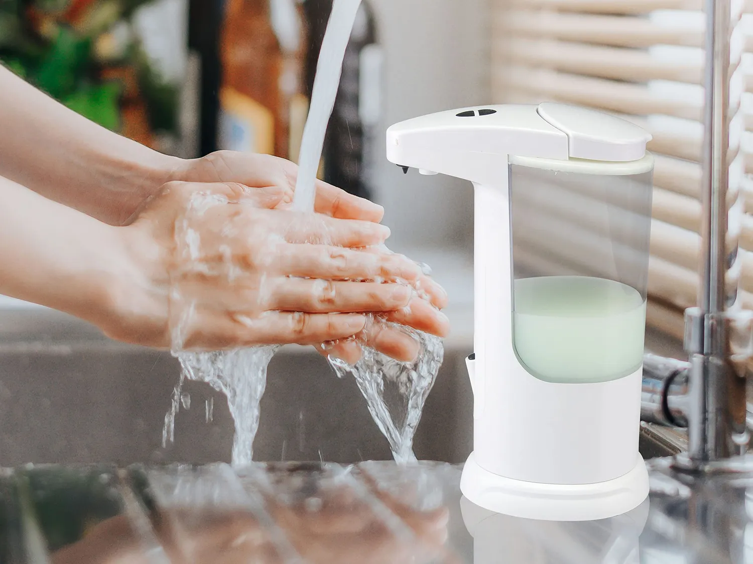 Beper P201UTP004 distributeur savon automatique 370ml