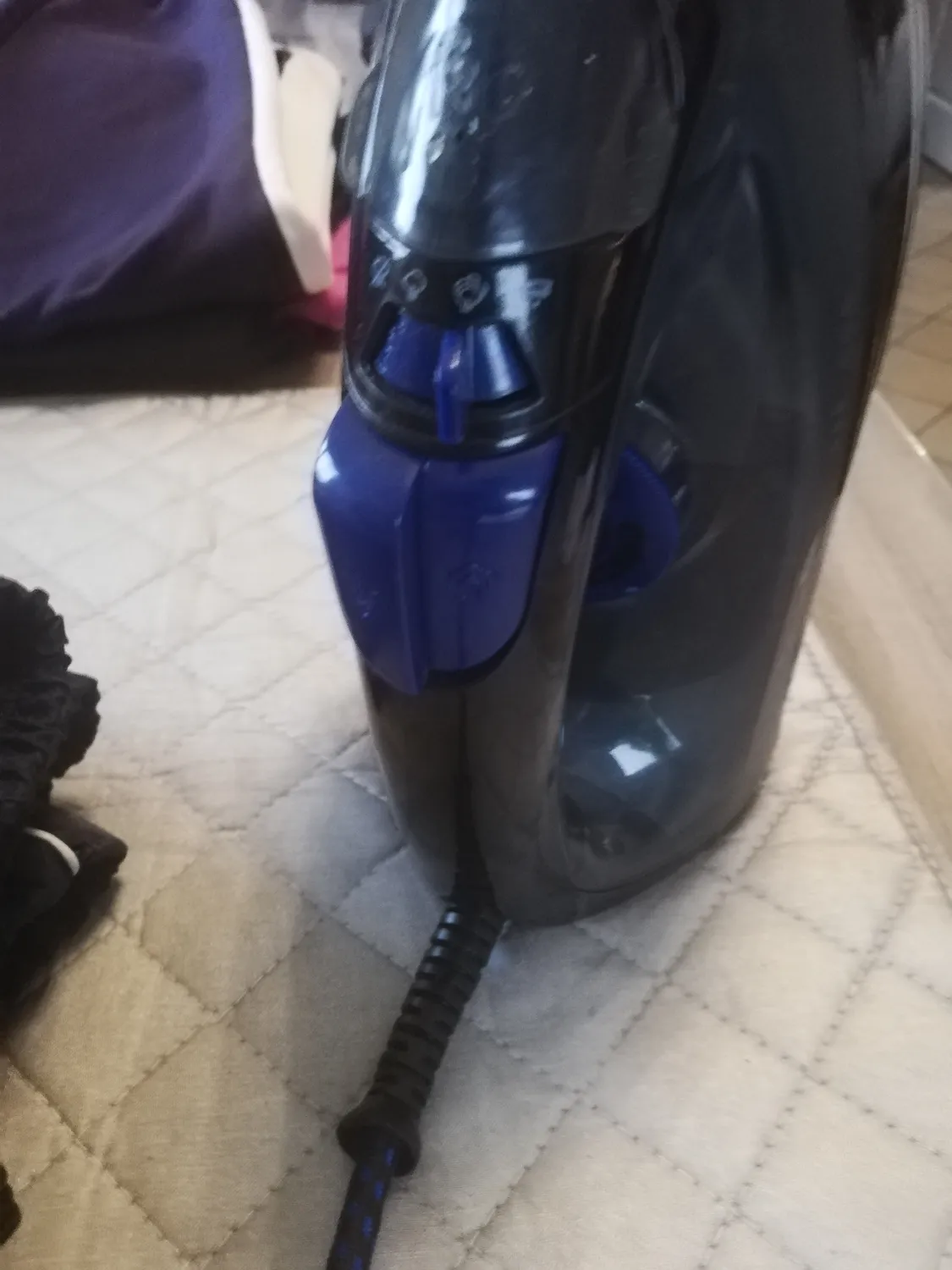 Clatronic DB 3703 fer à repasser vapeur noir bleu