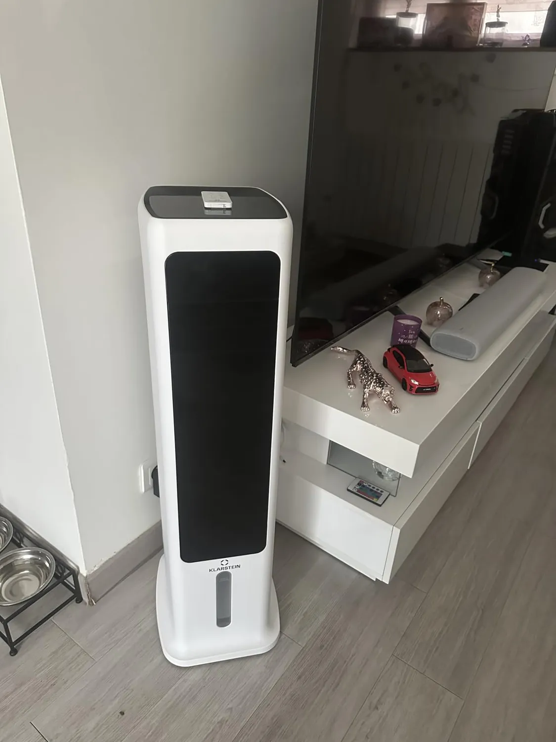 Klarstein Skytower 360° Smart rafraîchisseur blanc 6L 55dB