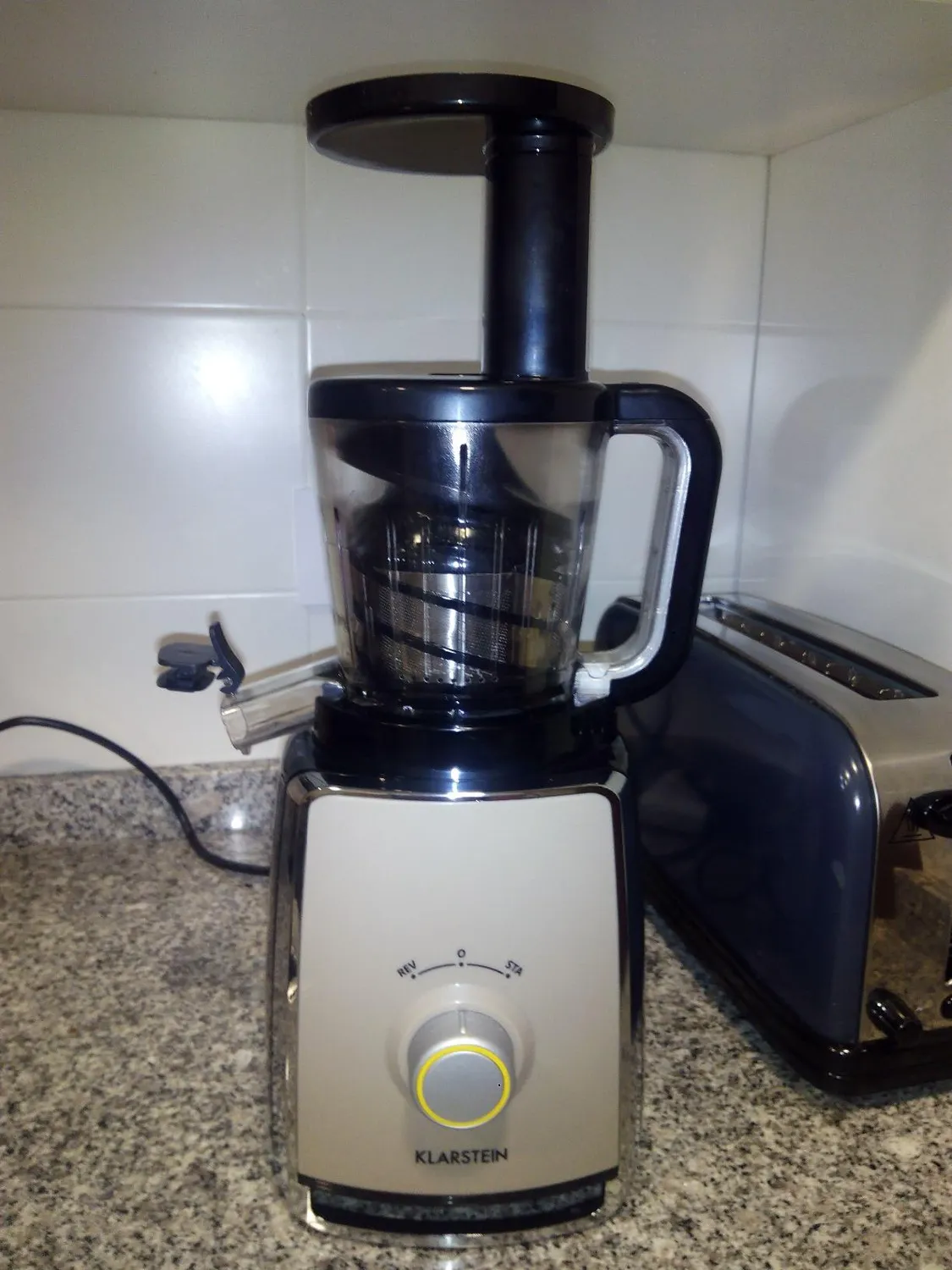 Klarstein Sweetheart extracteur de jus rouge 150 W