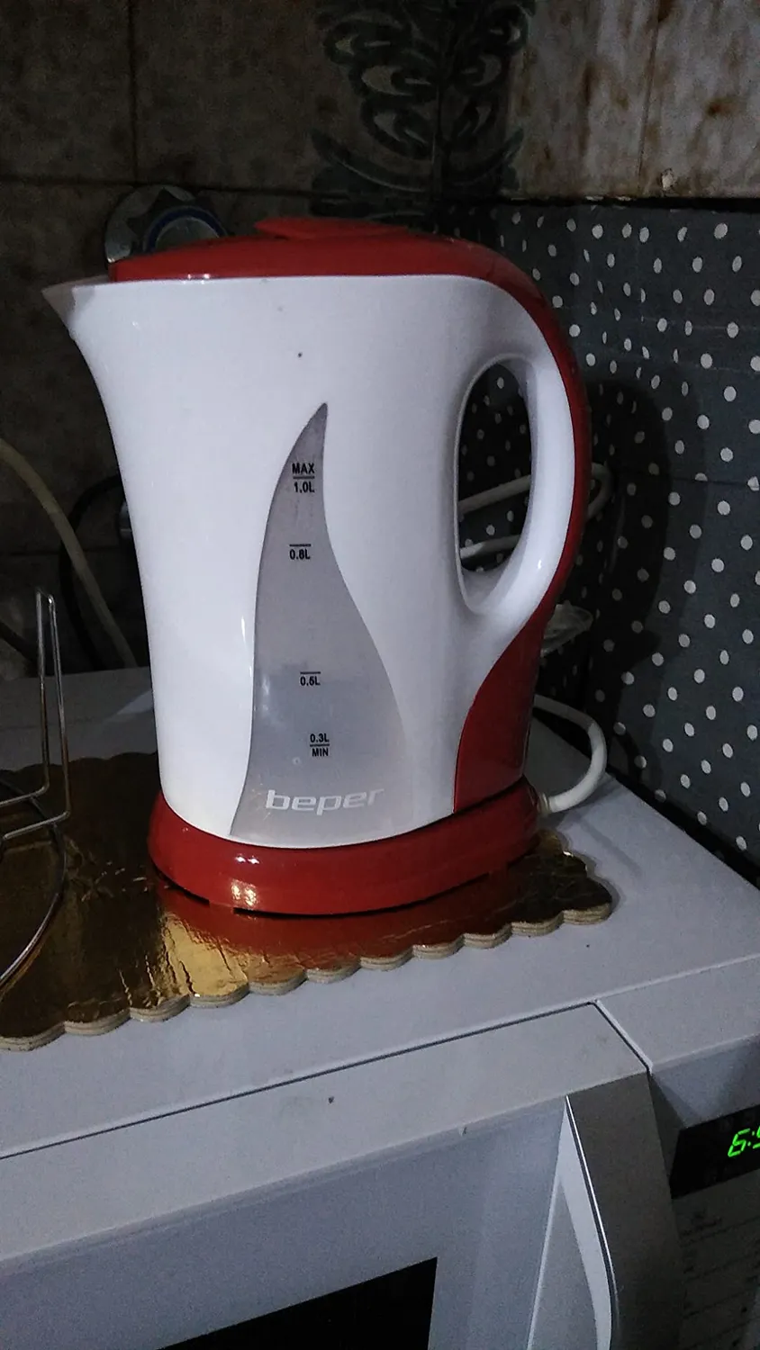 Beper P101BOL100 bouilloire électrique blanche 1,7 L