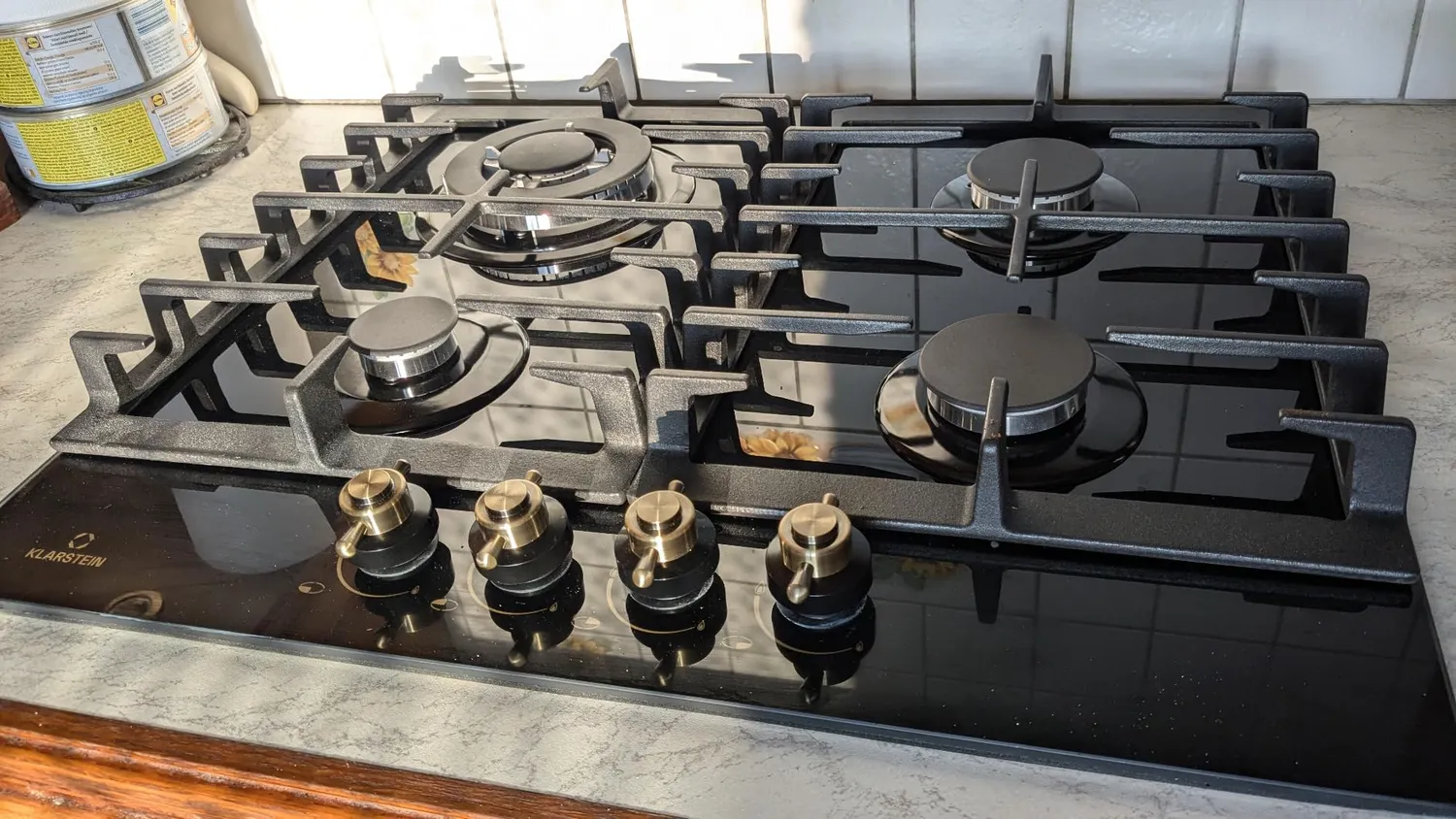 Klarstein Victoria table cuisson gaz 4 feux noir verre