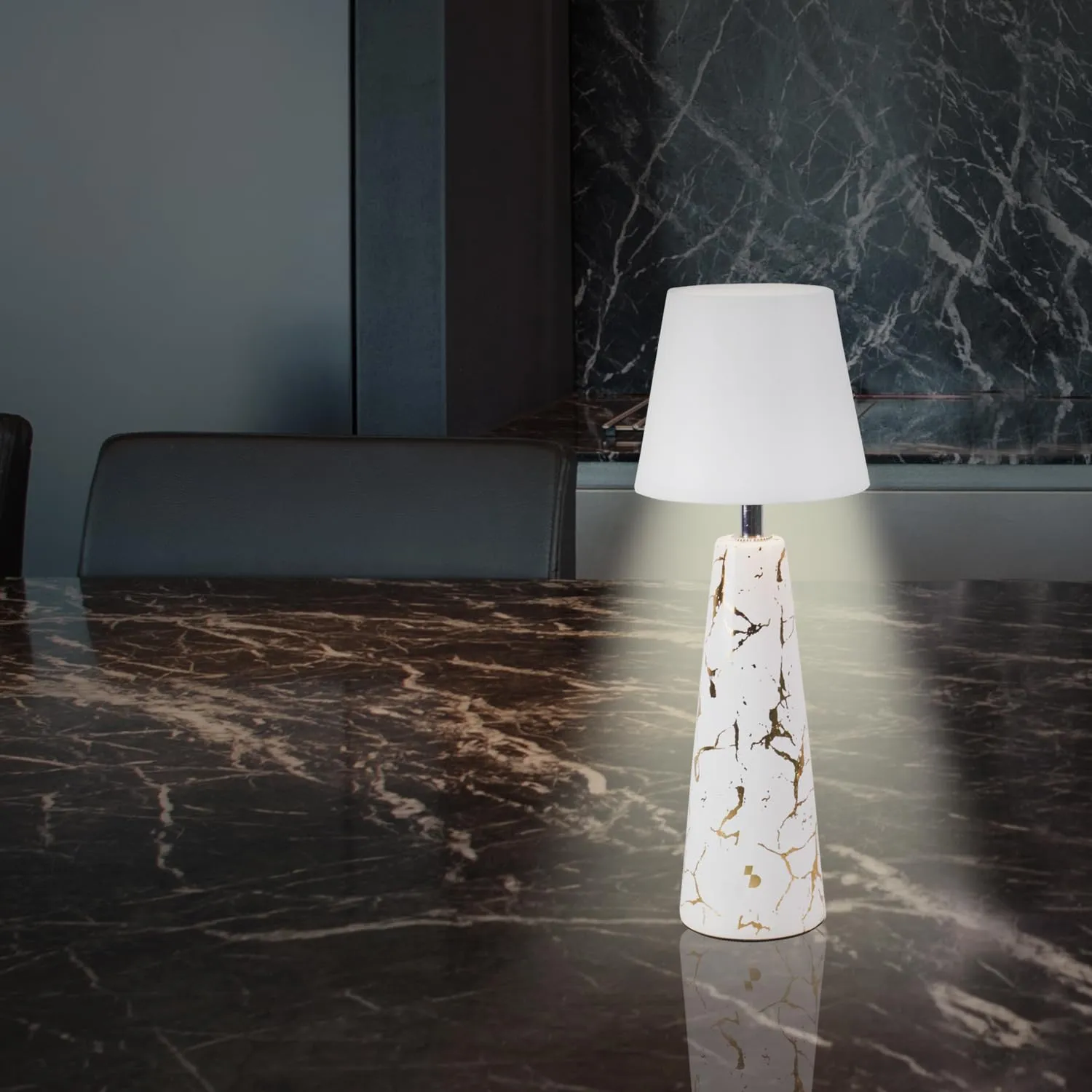 Beper Marble P207ILI500 lampe de table marbre blanc 3 couleurs