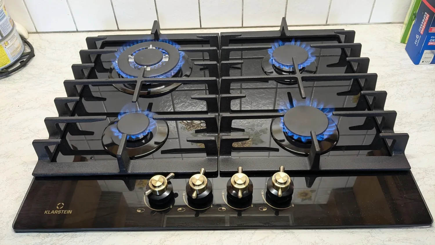 Klarstein Victoria table cuisson gaz 4 feux noir verre