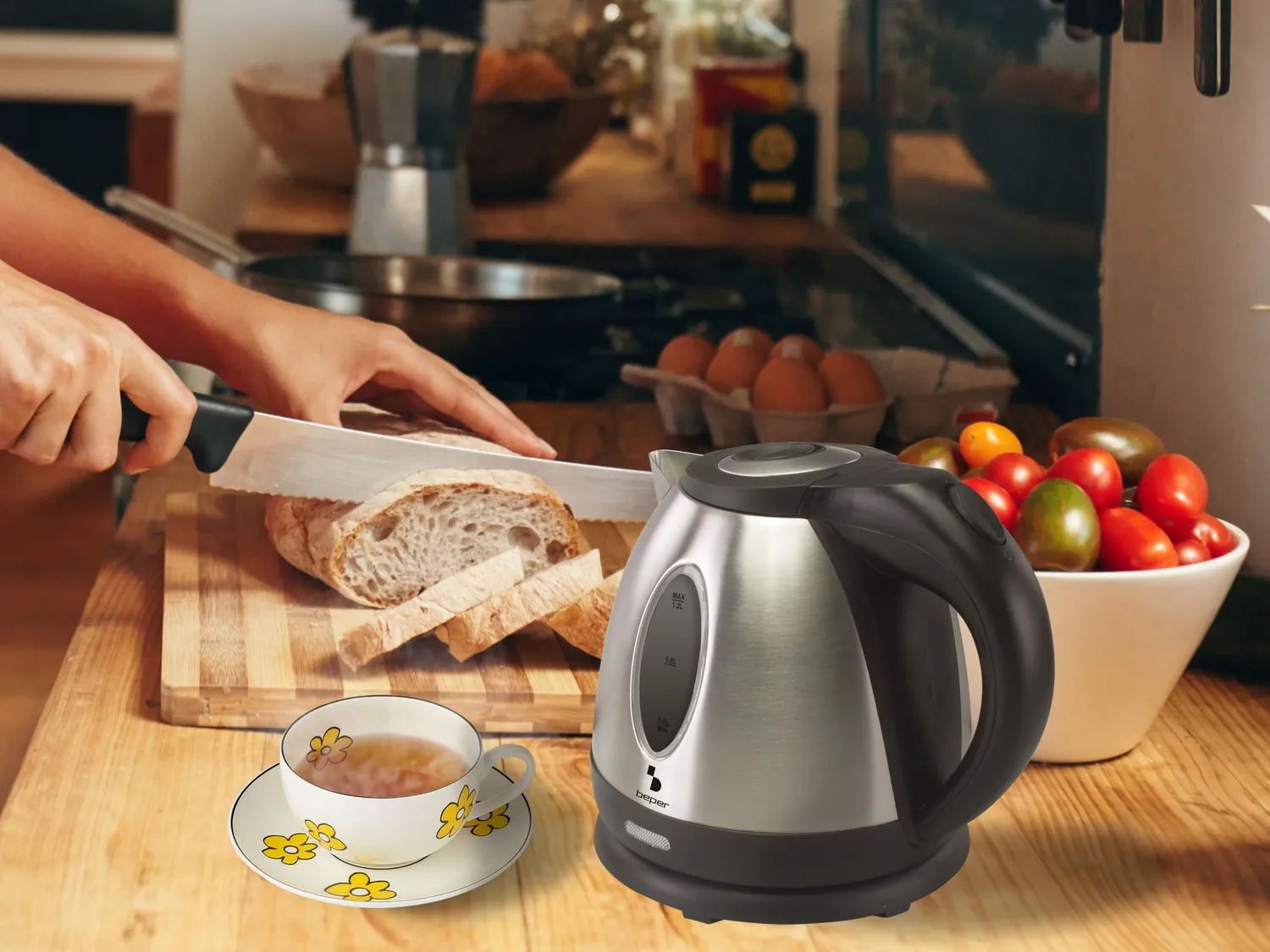 Beper P101BOL001 bouilloire électrique 1,2 L noire