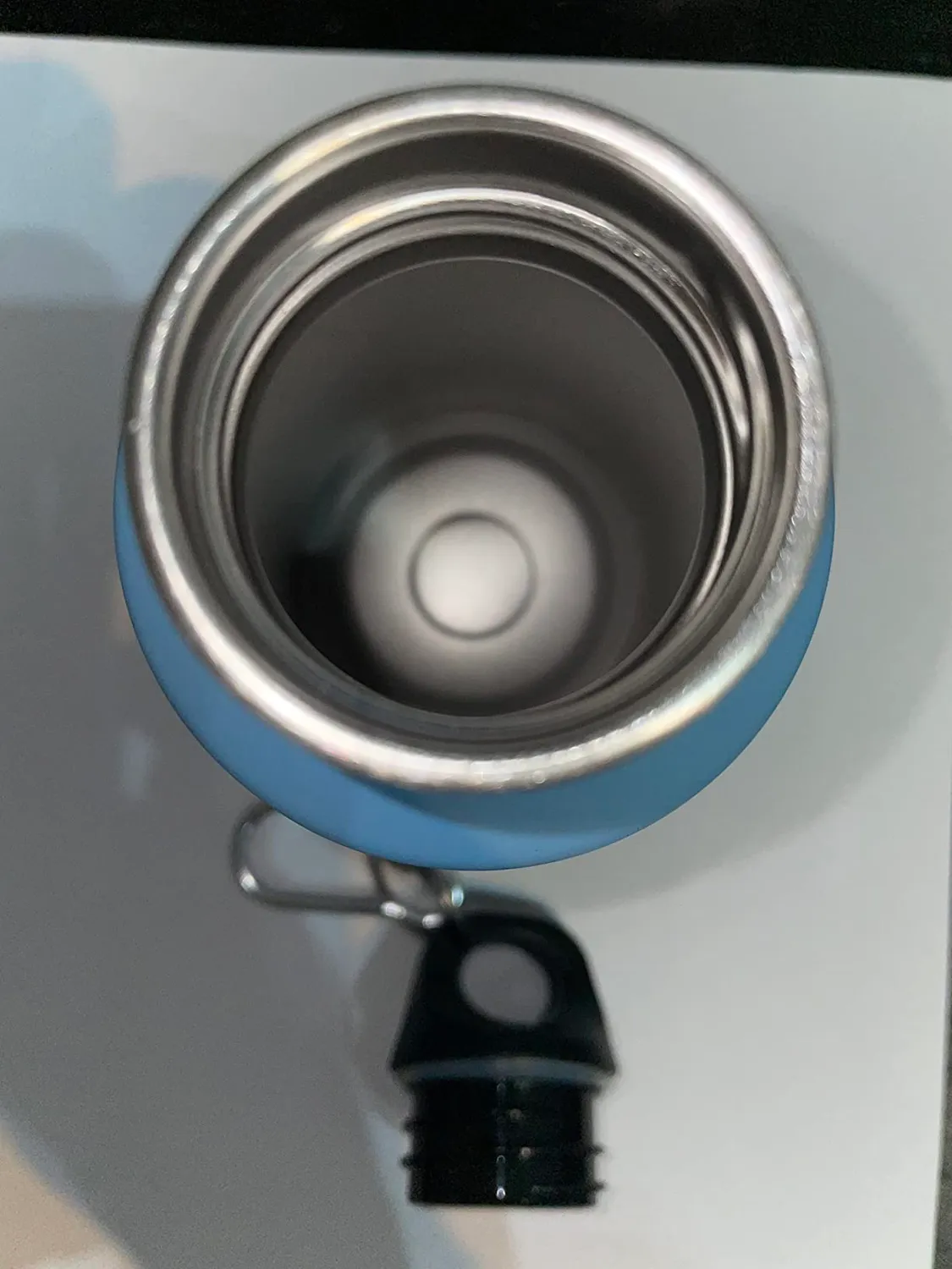Beper C102BOT004 gourde inox 500 ml bleu mousqueton