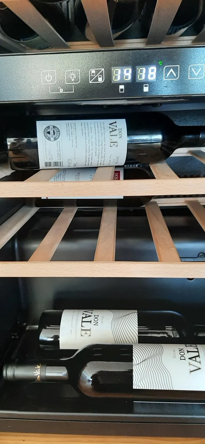 Klarstein Vinamour cave à vin 29 bouteilles noir
