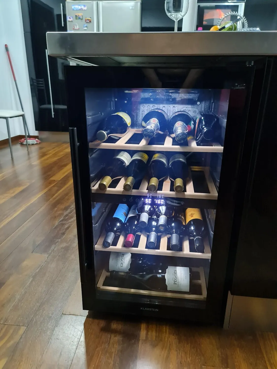 Klarstein Barossa cave à vin 34 bouteilles noir 80 L