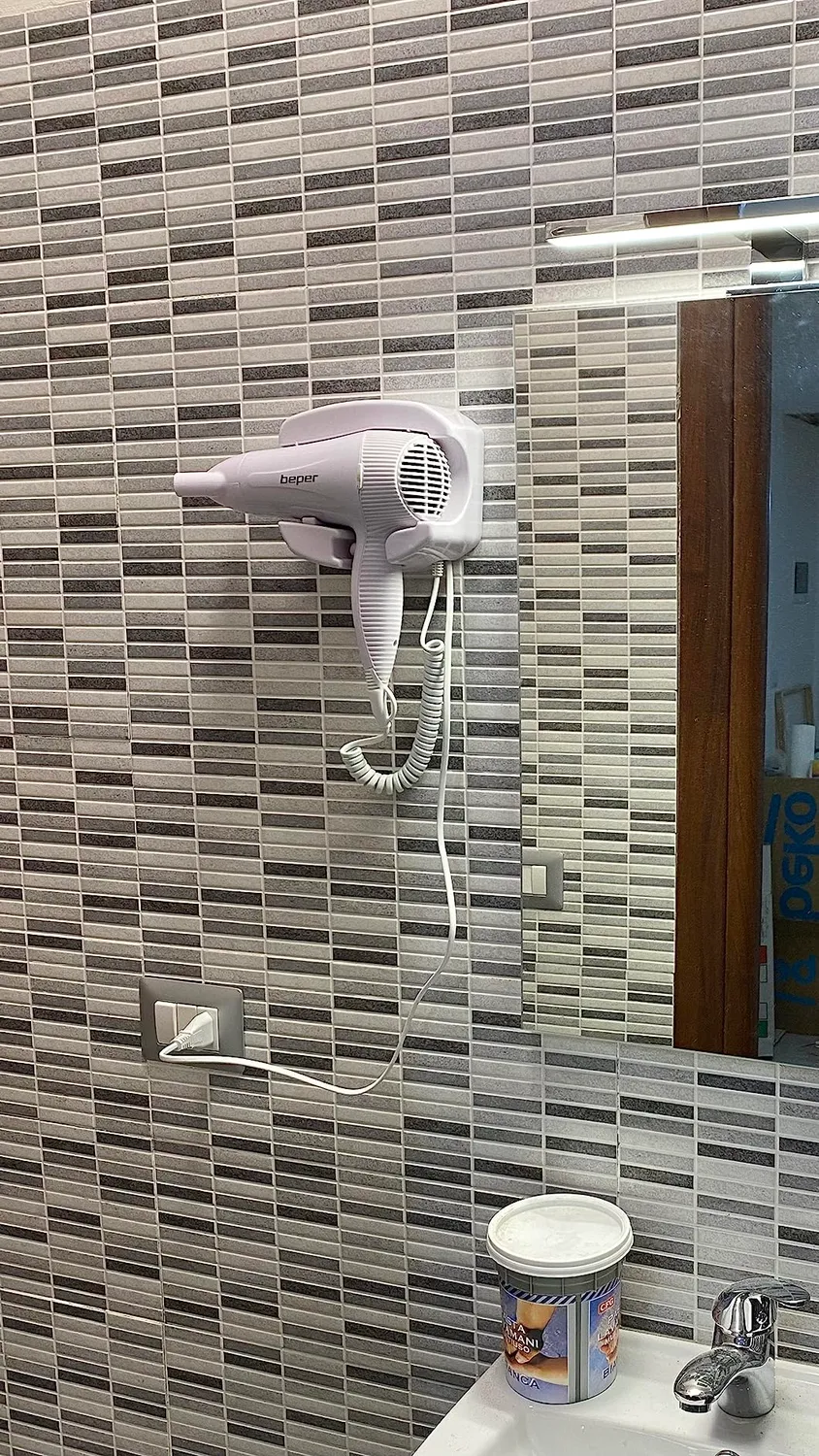 Beper 40.490 sèche-cheveux mural blanc 2000 W