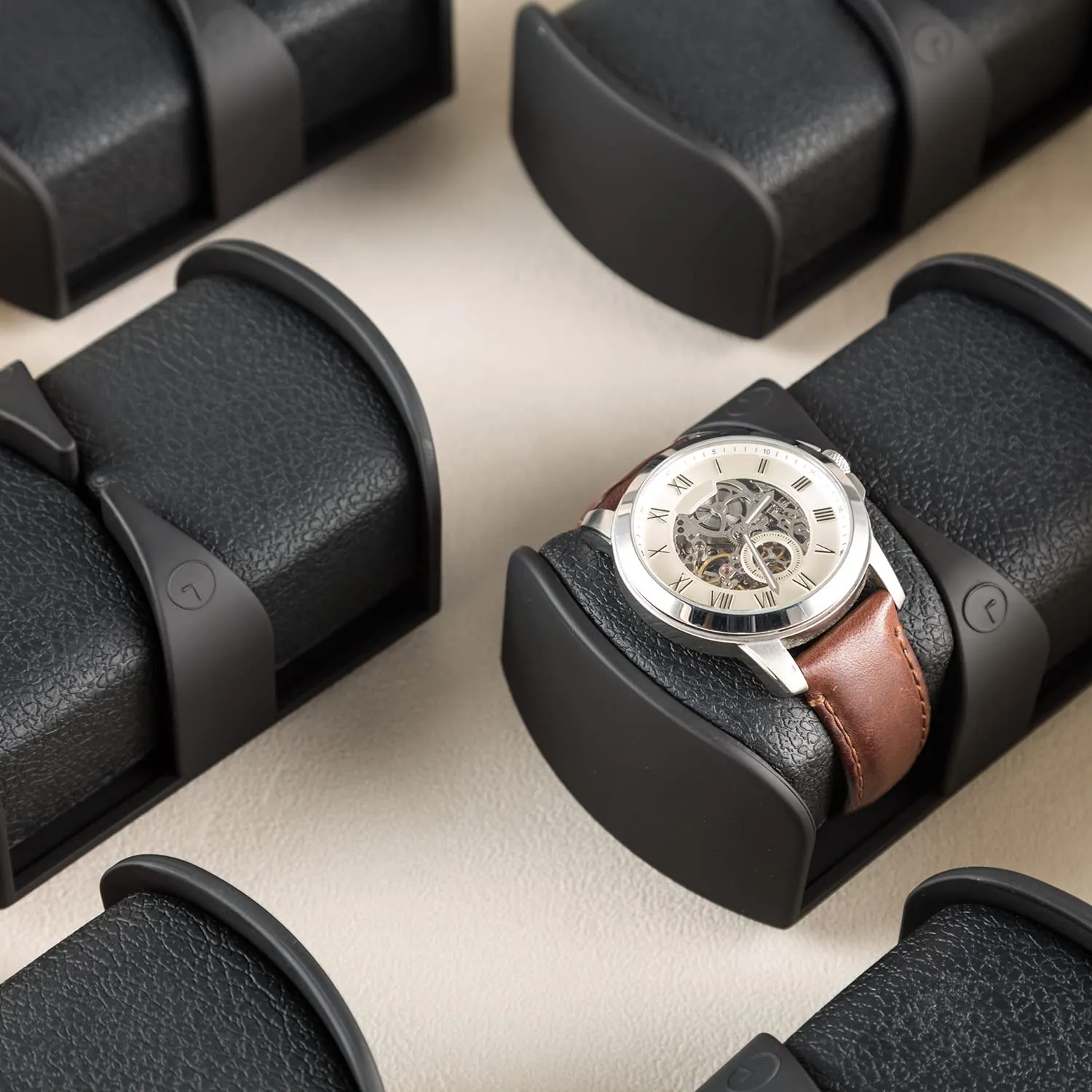 Klarstein Klingenthal remontoir montres 12 acajou silencieux