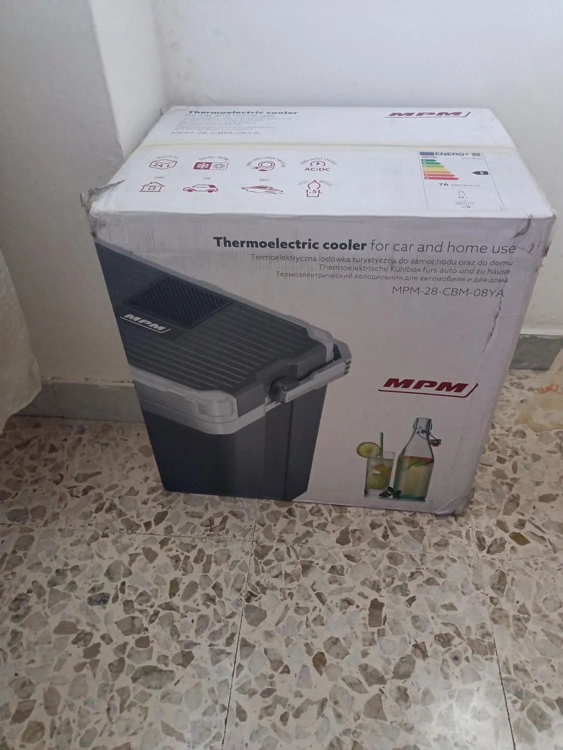 MPM 28-CBM-08YA glacière électrique 24L gris froid-chaud