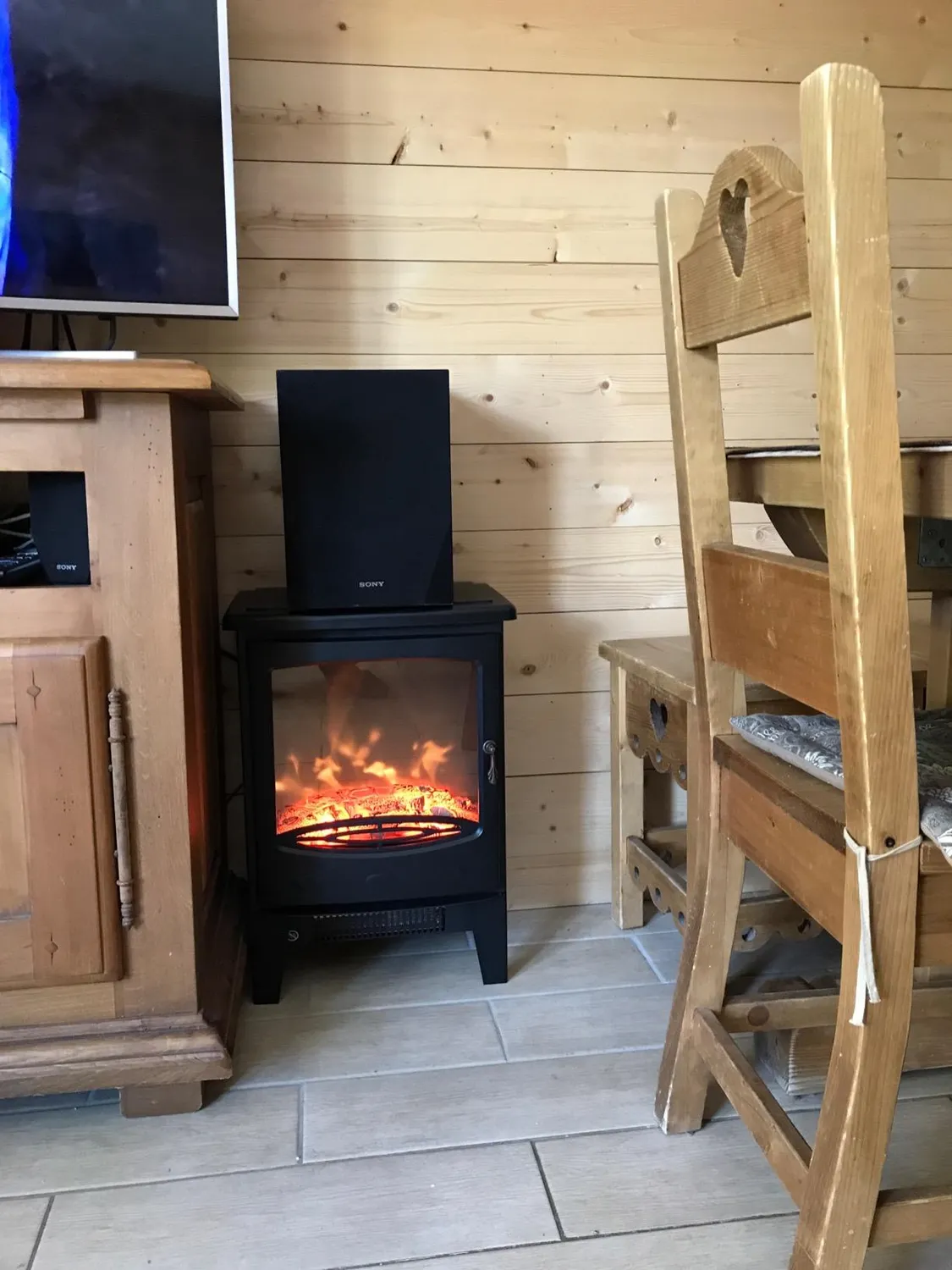 Klarstein Meran cheminée électrique blanche 1850W flamme