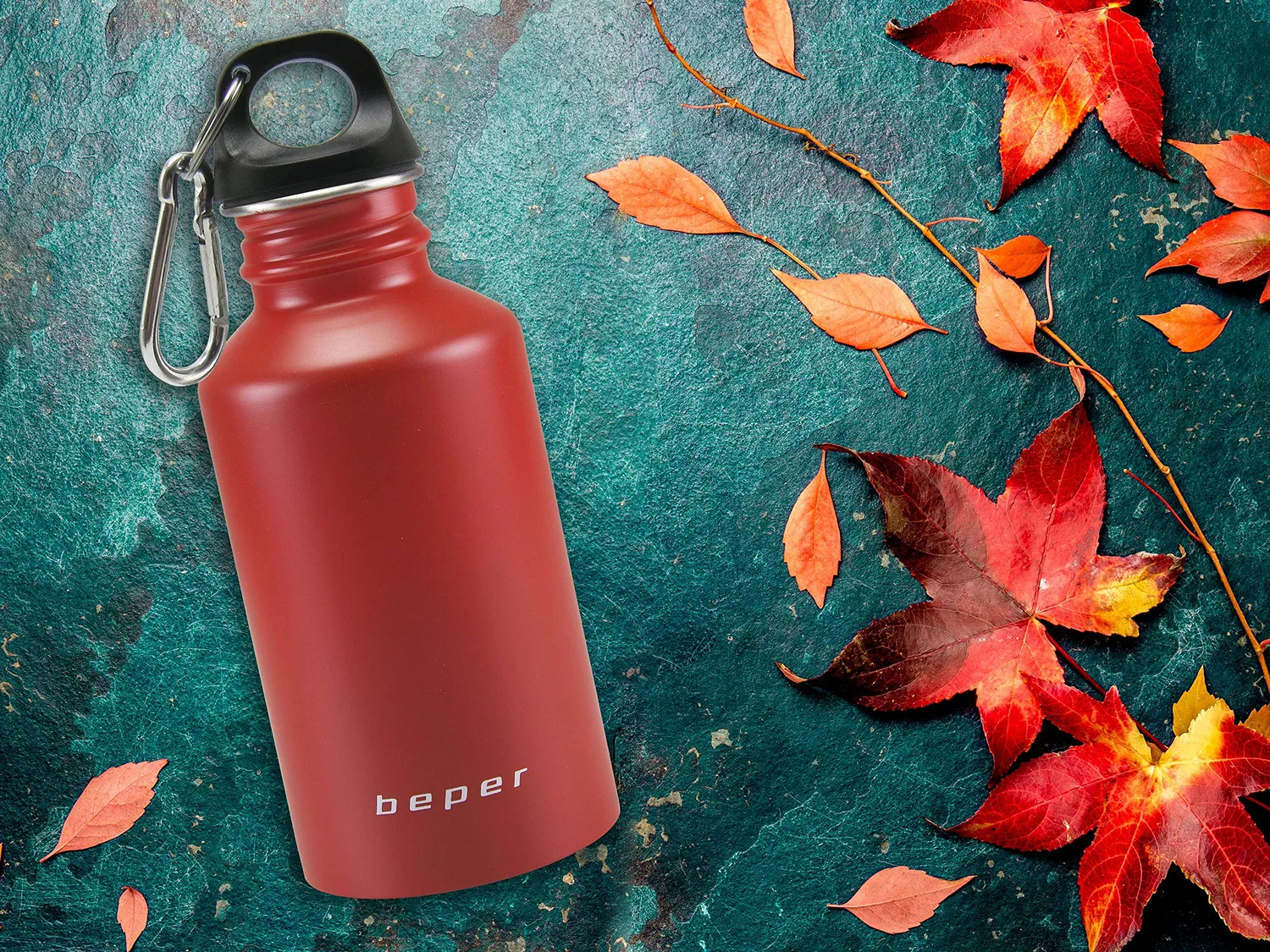 Beper C102BOT002 gourde inox 500 ml rouge mousqueton