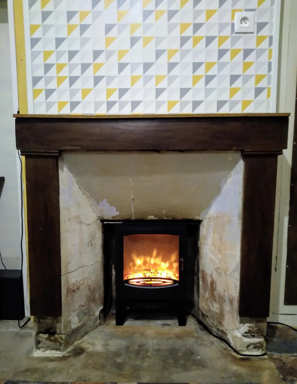 Klarstein Meran cheminée électrique blanche 1850W flamme