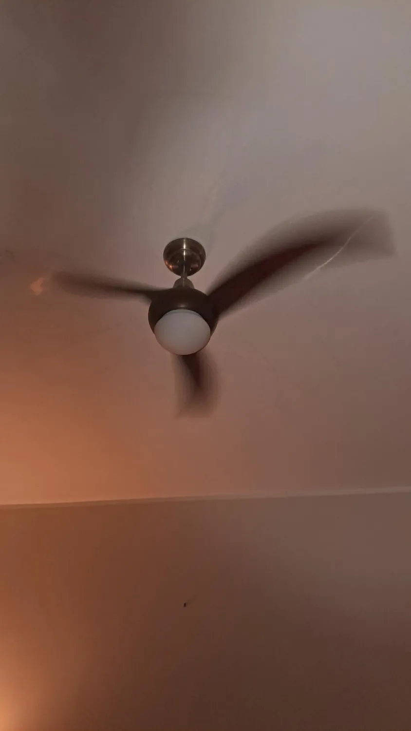 Klarstein Monteverde ventilateur plafond 132cm bois foncé luminaire