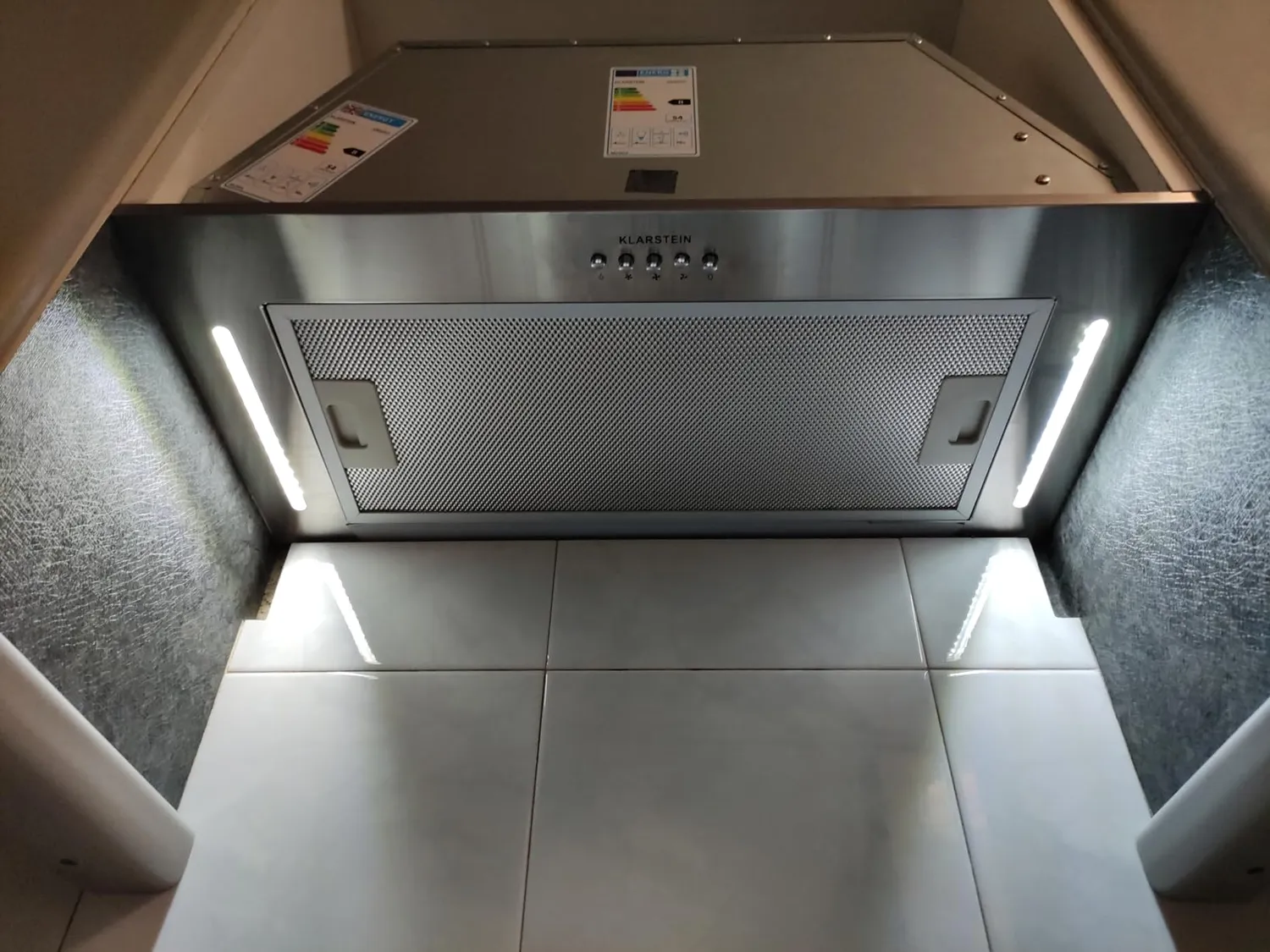 Klarstein Down Under Hotte Encastrable 60cm 590m3/h Inox