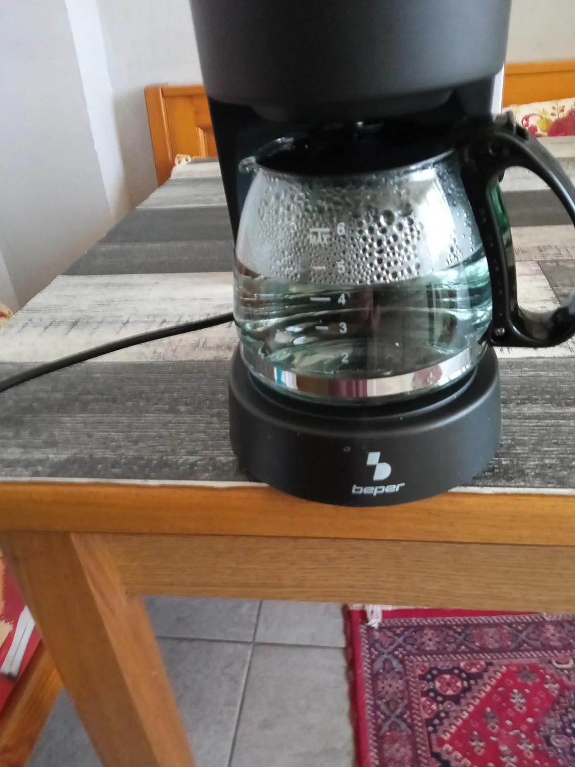 Beper BC.060 cafetière filtre 600 ml 4 tasses