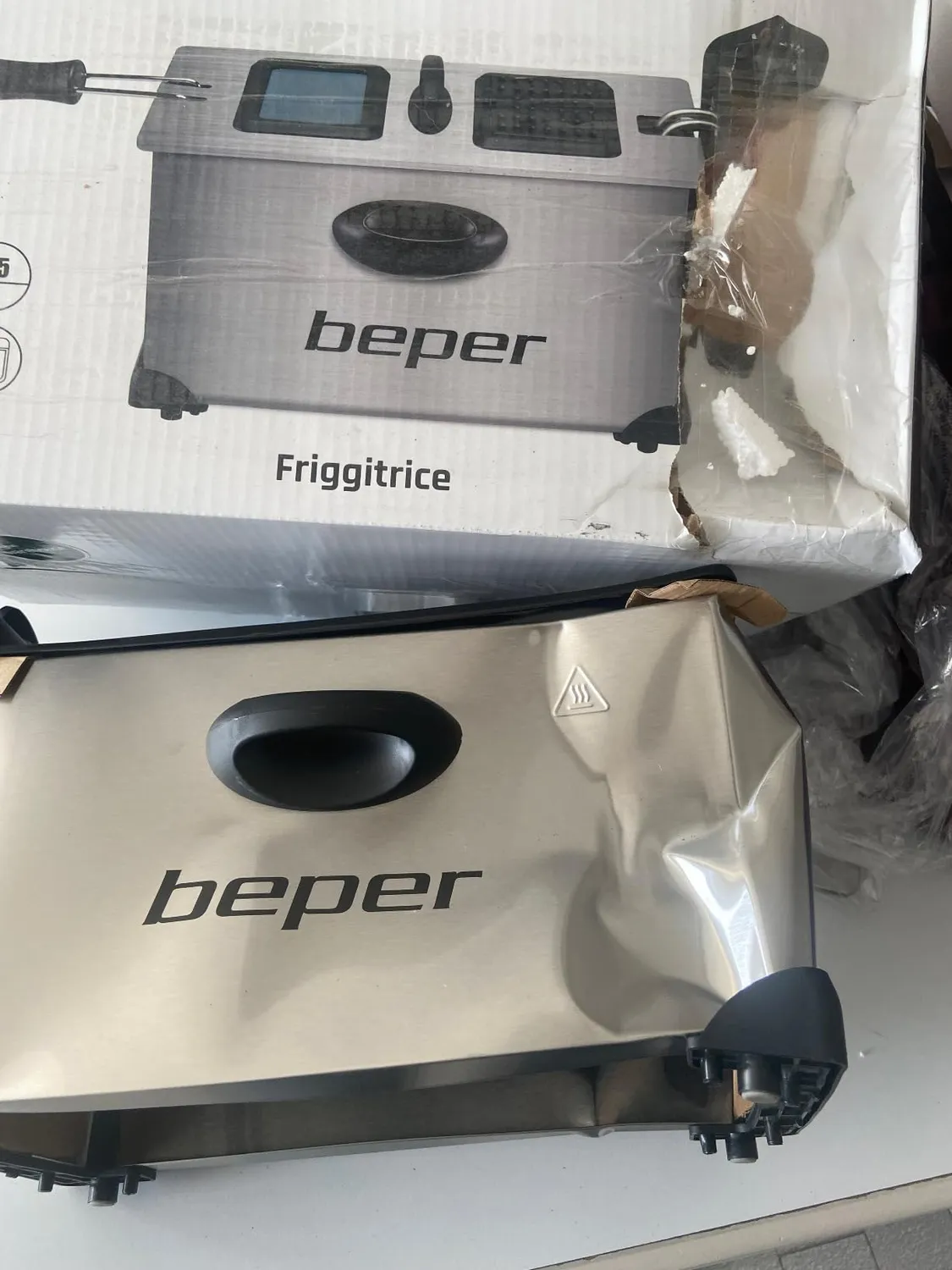 Beper BC.353 friteuse électrique 3,5 L acier noir
