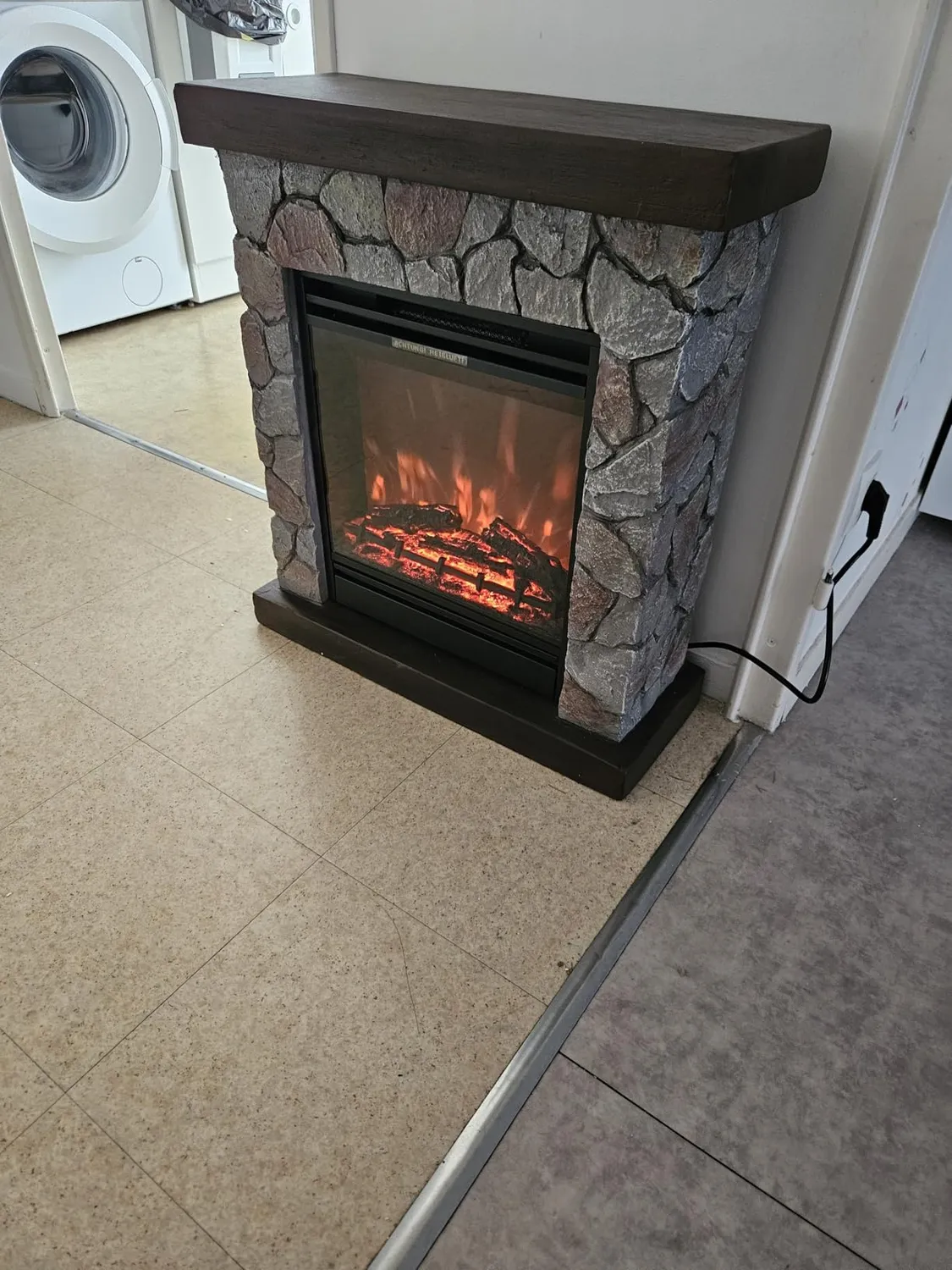 Klarstein Lodge cheminée électrique 1800W effet flamme