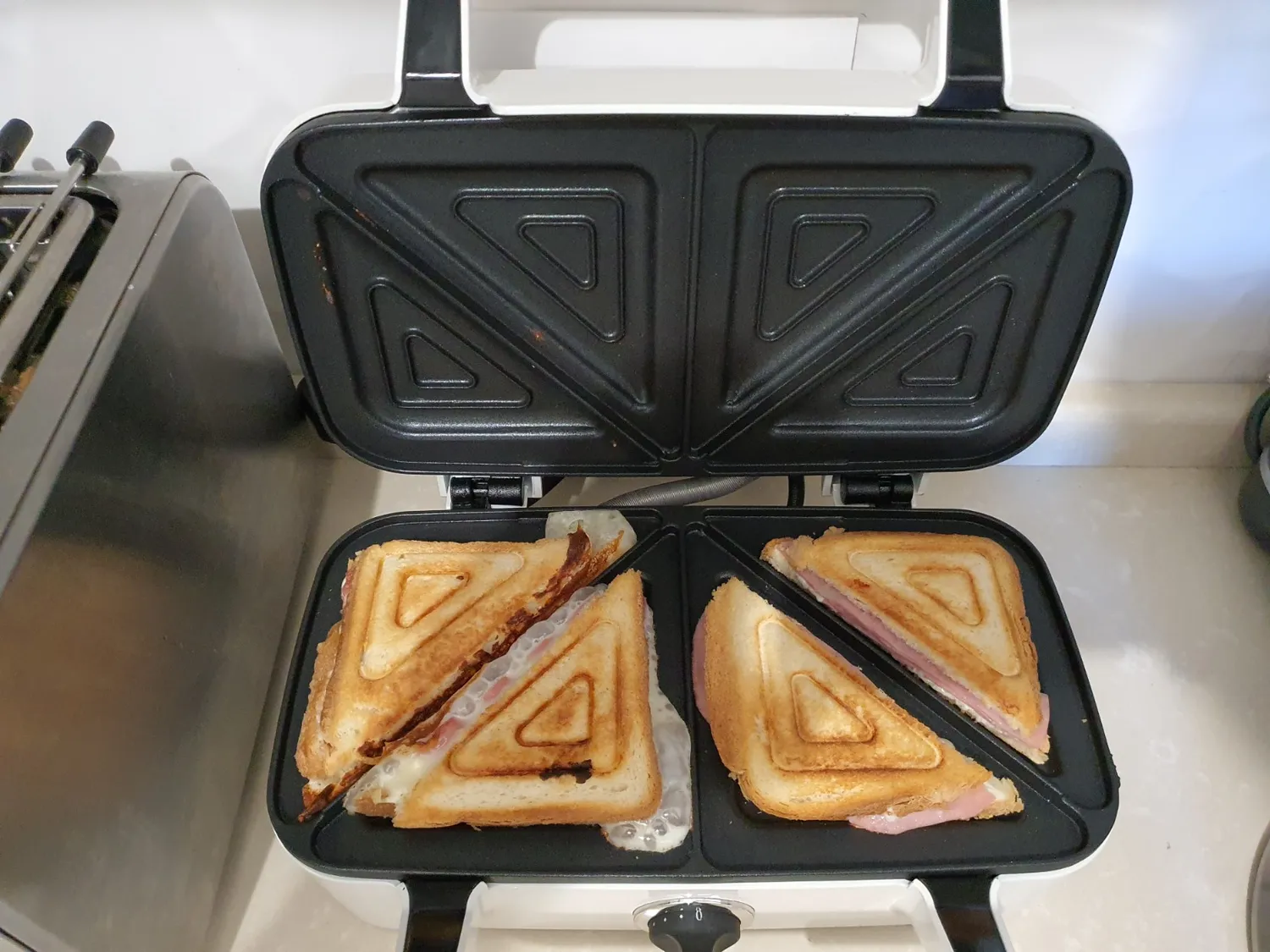 MPM MOP-33M appareil à sandwichs 3 en 1 1200W grill