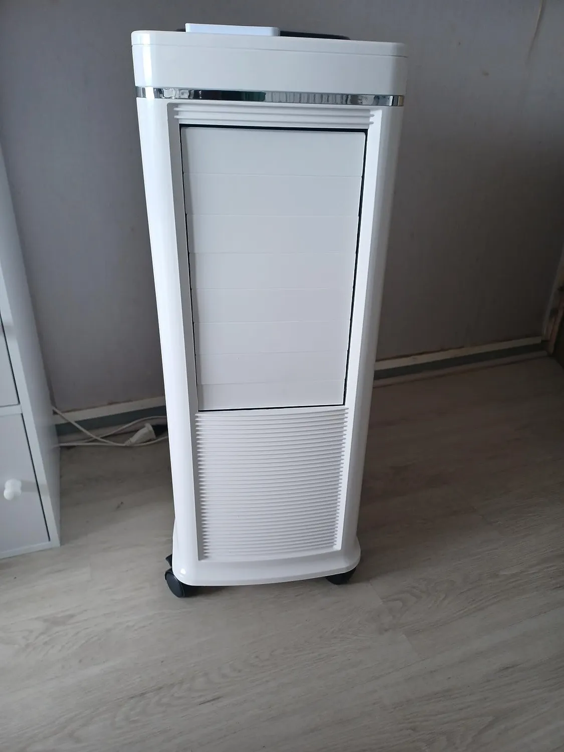 Klarstein Windspiel rafraîchisseur d'air blanc 100 W 8 L