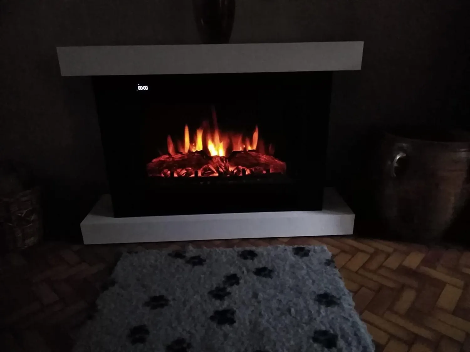 Klarstein cheminée électrique 1900 W effet flamme LED