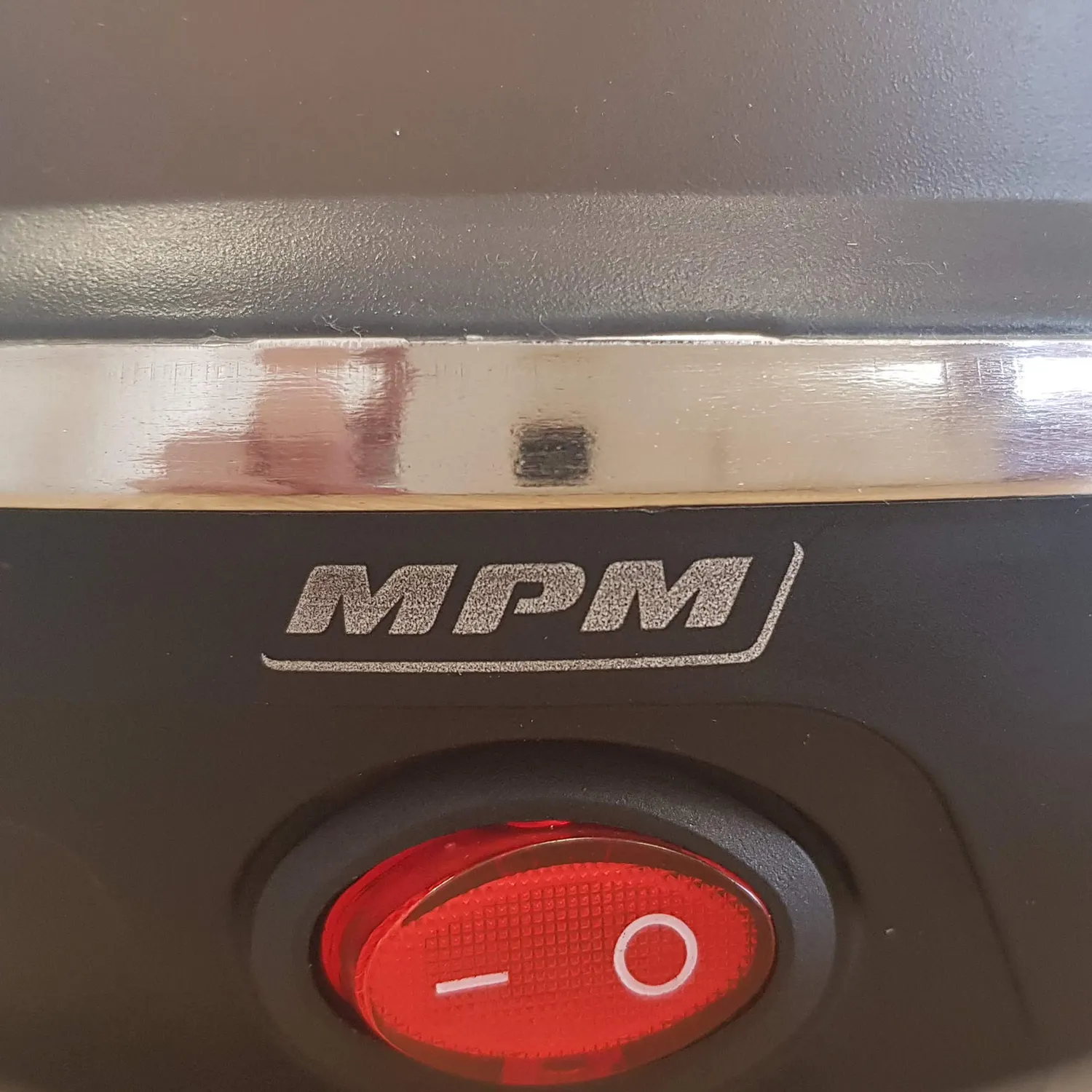 MPM MCZ-73/C bouilloire électrique pliable noire 0,5 L
