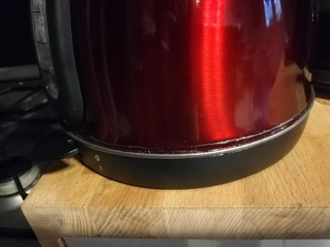 Klarstein Teatime théière électrique 1,8 L rouge