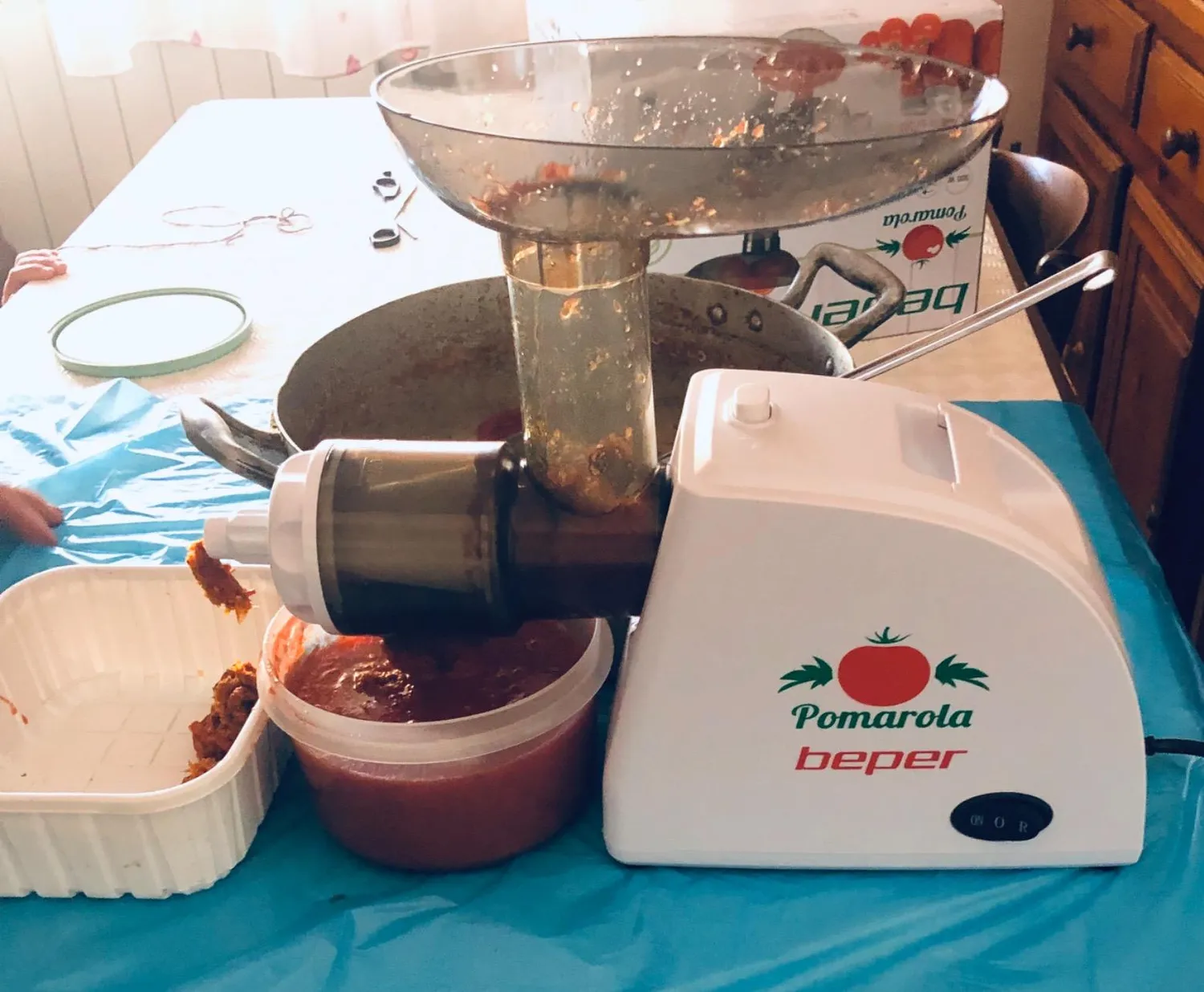 Beper BP.720 presse tomates électrique 300W réversible